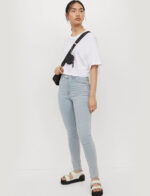 Calça Jeans Slim High Ankle