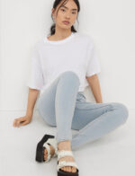 Calça Jeans Slim High Ankle